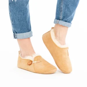 Light Beige Men’s Leather Slippers – Everyday Home Comfort