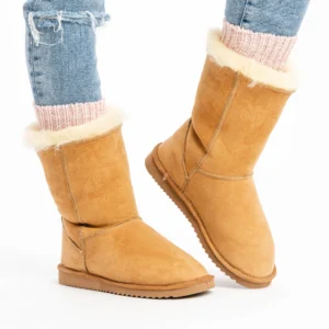 Snow Boots – Natural Sheepskin Wool – Natural Color
