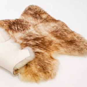 Golden-Brown Sheepskin Rug – Natural Wool Warmth 105cm