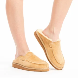 Sheepskin Moccasin Slippers – Beige Merino Warmth