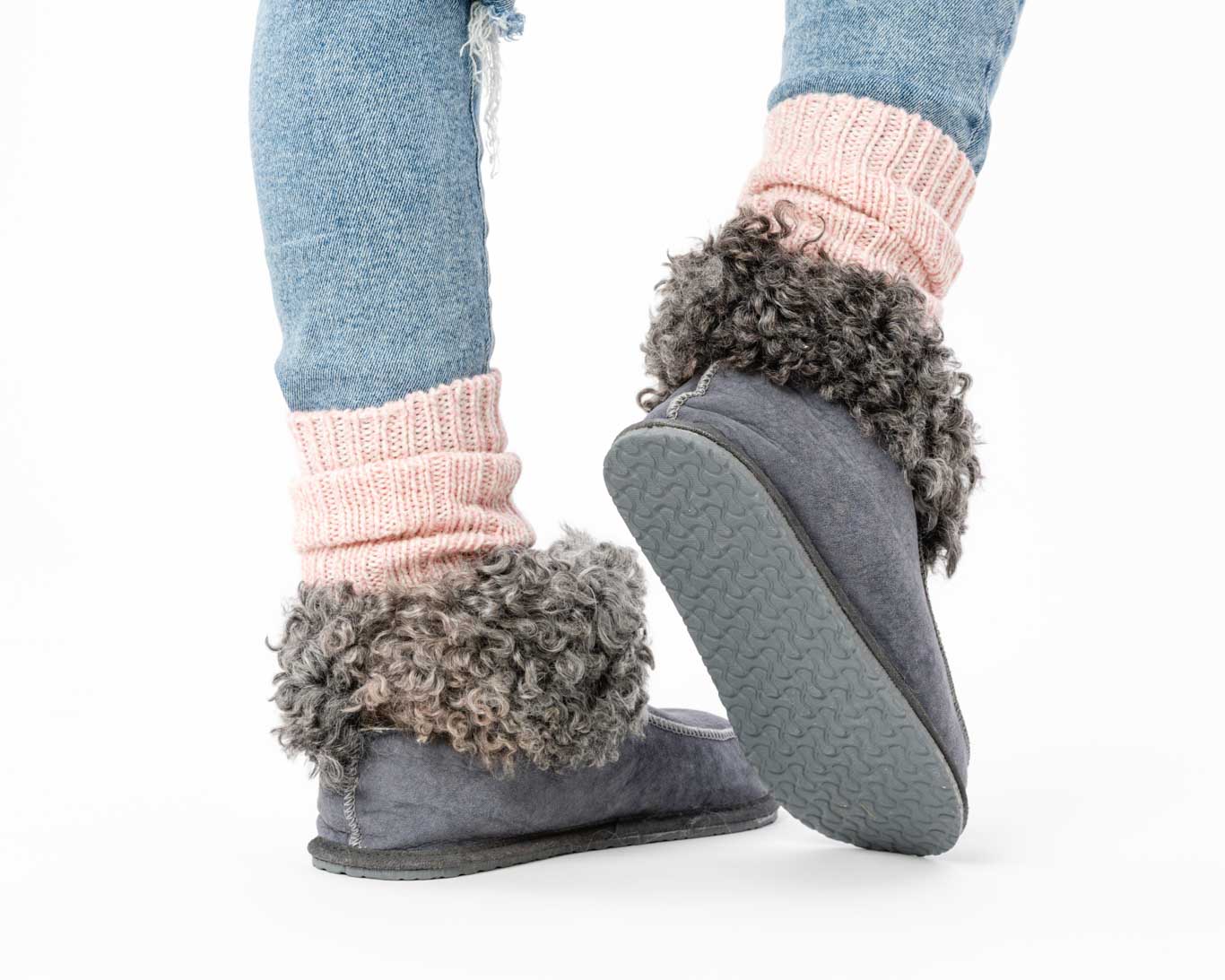 Sheepskin Slippers – natural wool – warm everyday comfort - Image 2