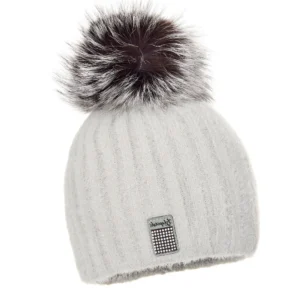Gray Wool Beanie with Pom Pom – Soft Knit Comfort